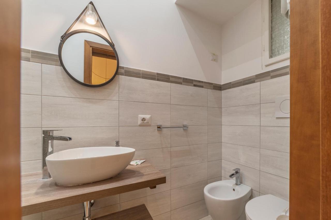 Multifunctional Apartment San Pietro Рим Екстер'єр фото